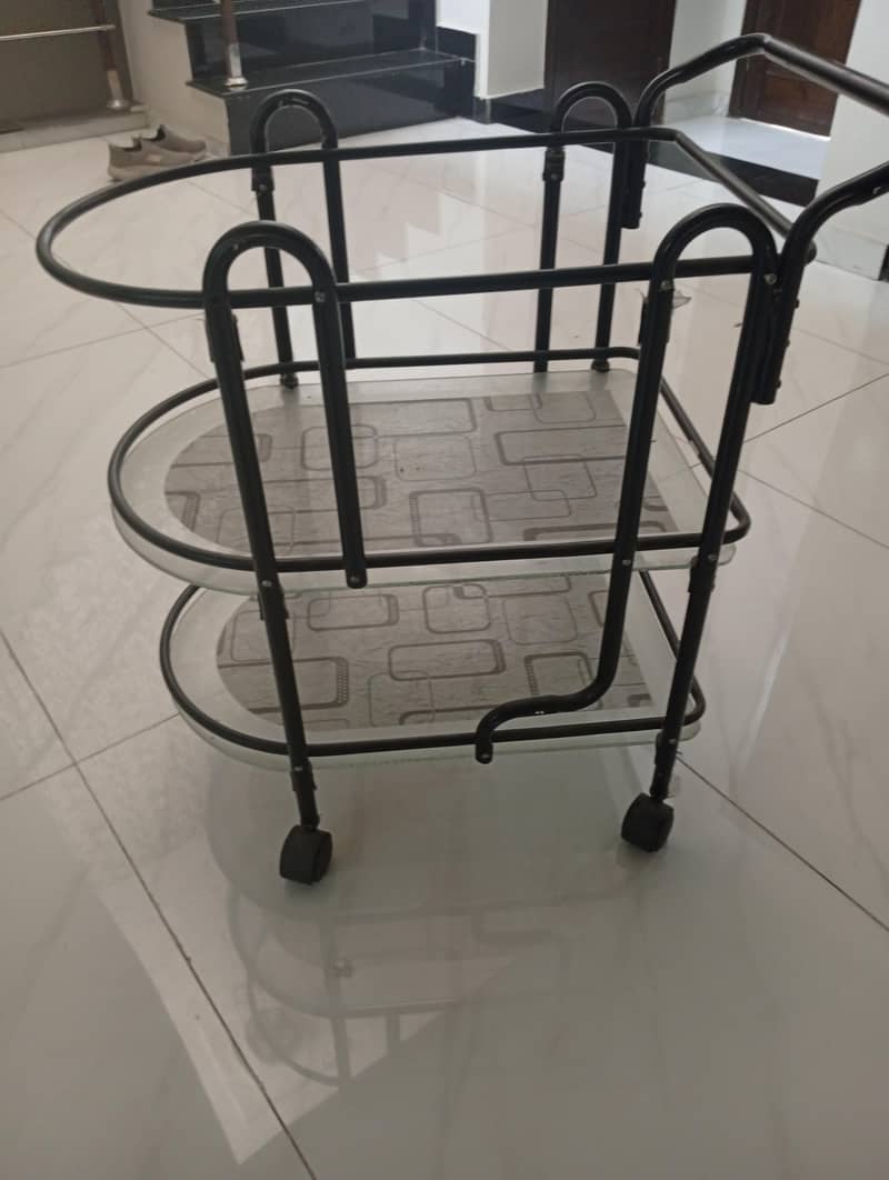 serving trolley 3