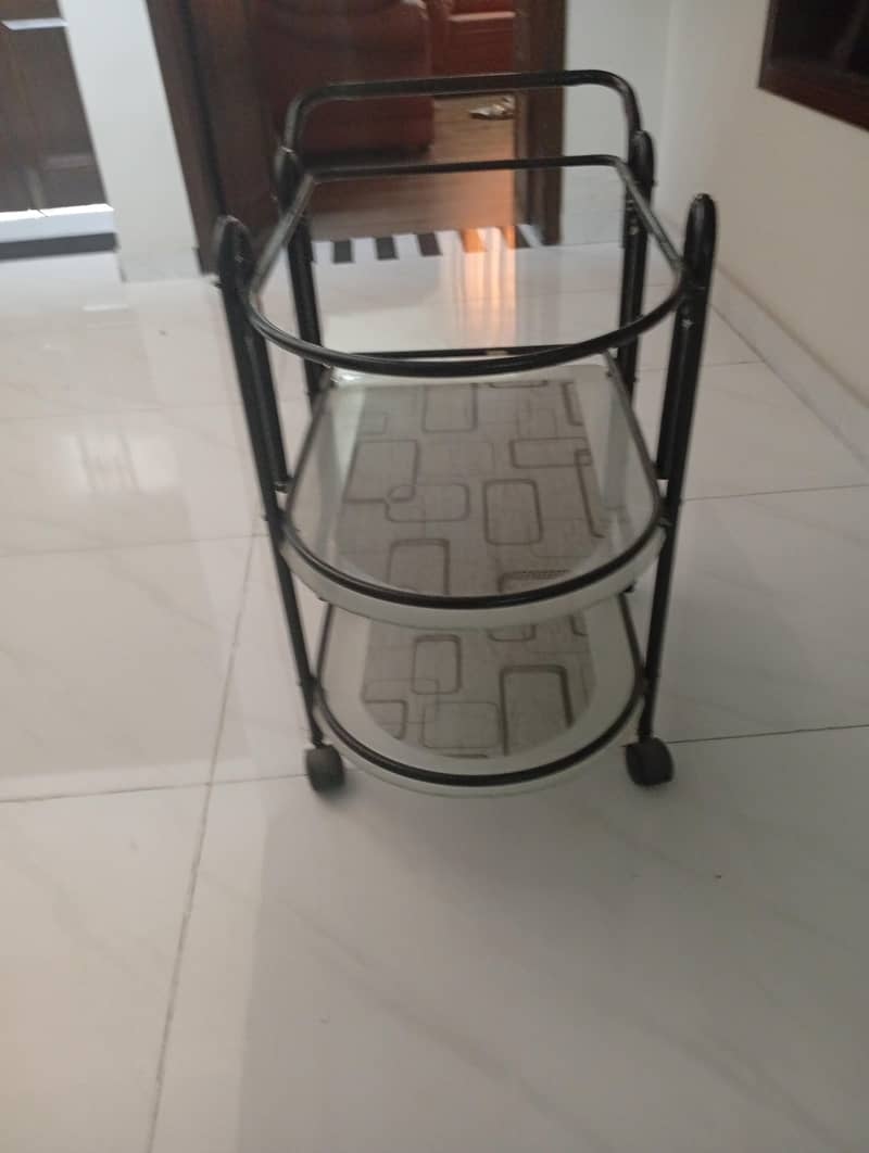 serving trolley 4