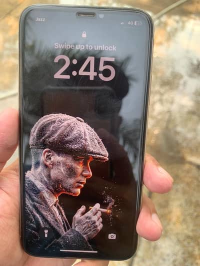 Iphone xs 256 gb officially pta approved