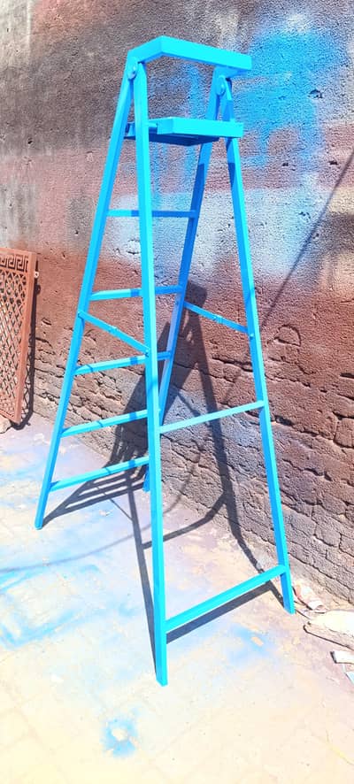 folding ladder