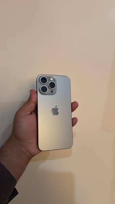 Iphone 15 pro max 256gb hk dual physical pta approved