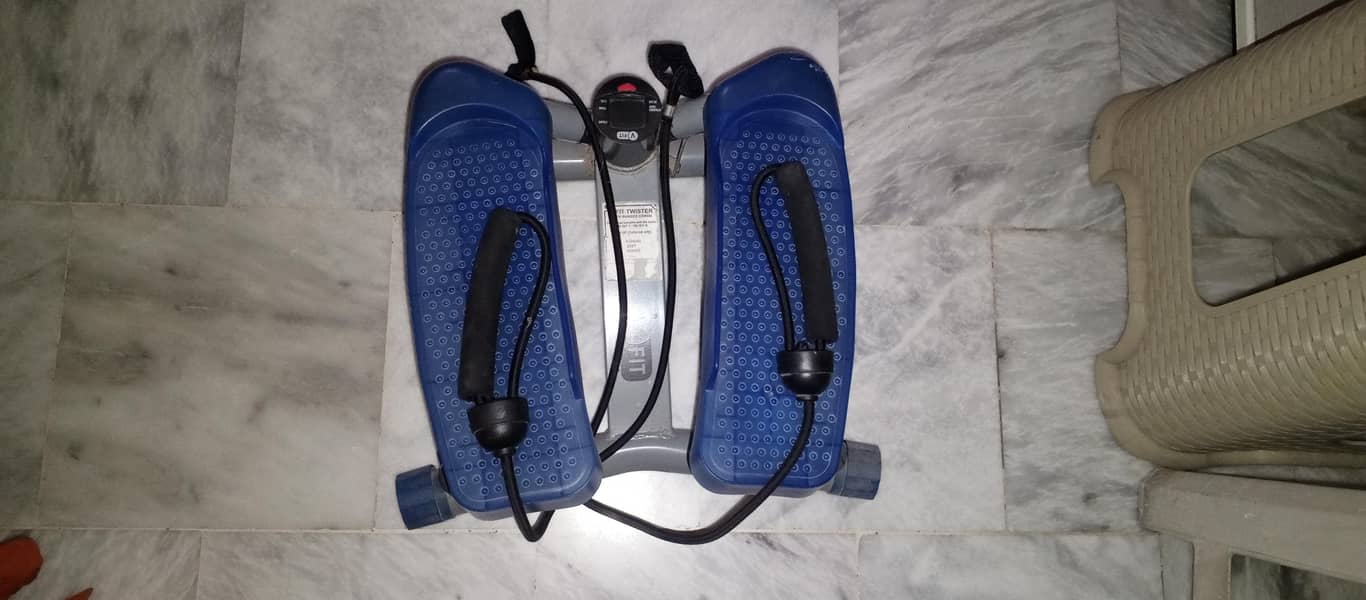 Mini Stepper Exercise Machine – Working Condition” 0