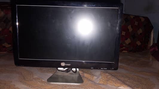 Computer L. E. D  fresh condition