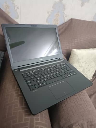 Dell touchscreen core i5 6th generation laptop 8gb ram 4hr battery