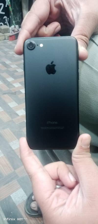 IPHONE 7