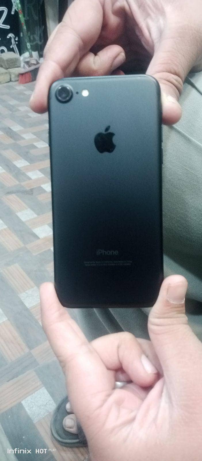 IPHONE 7 8