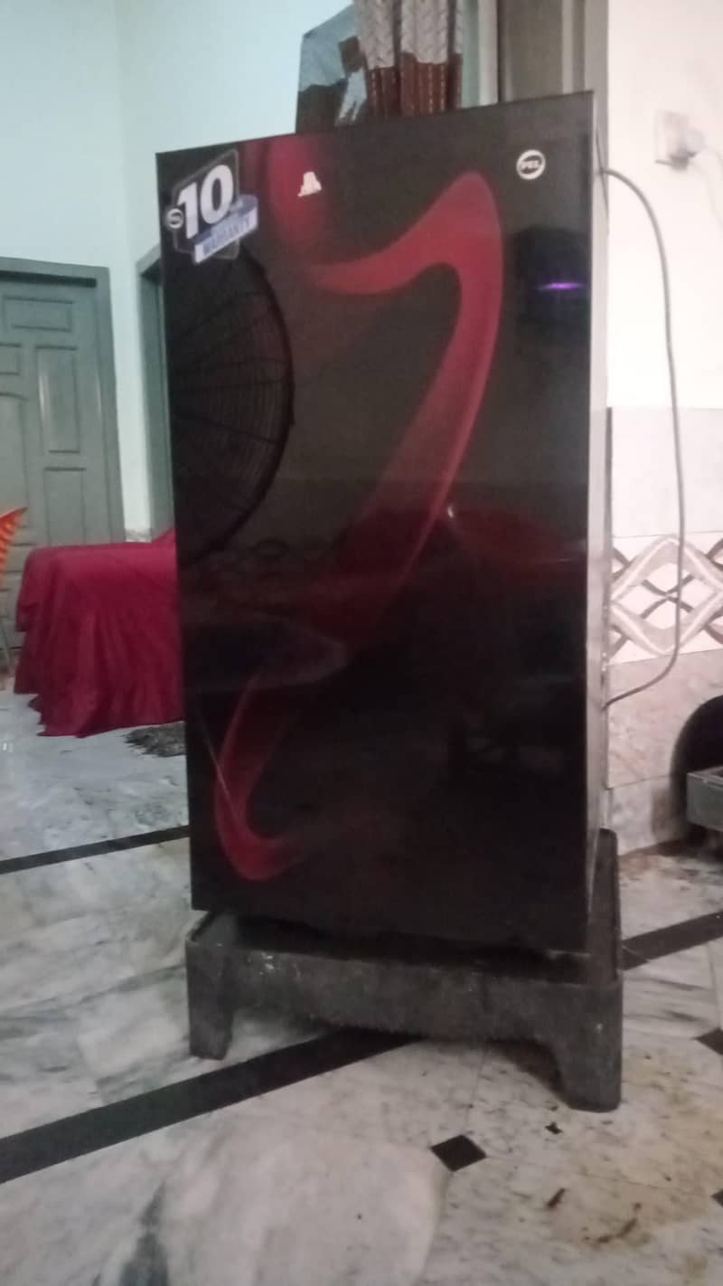 fridge 0