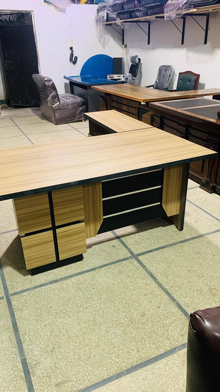 OFfFICE Table/Executive table/Desk/counter Table 8