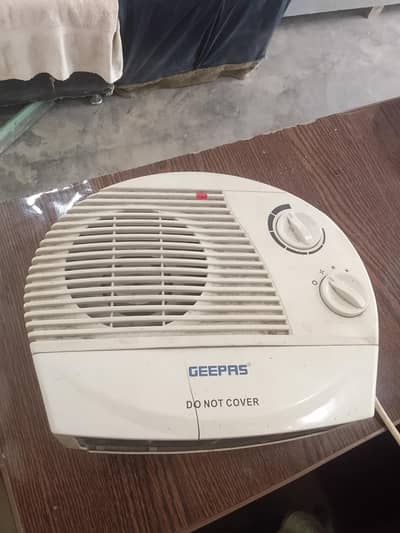 Geepas air cooler and heatr