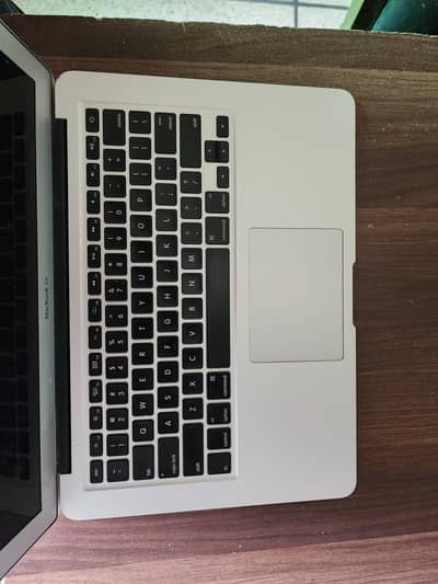 Apple Macbook Air Mid 2012 | i7 | 8/256 | (0307-6232-132)