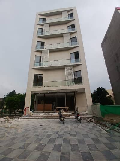 5 marla plaza 8 appartment From 2nd to 5th floor available for rent subleasing allowed