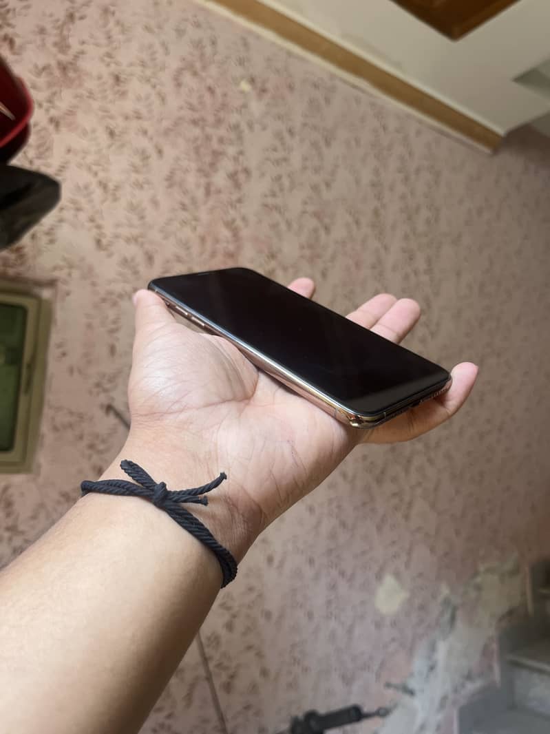 Iphone 11 pro max 3