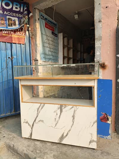 counter for Mobile shop