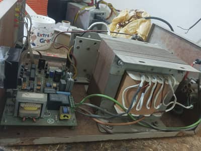 1000 Watts Ups in copper
