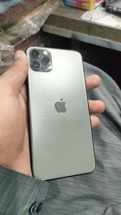 iPhone 11 Pro Max non-PTA green colour