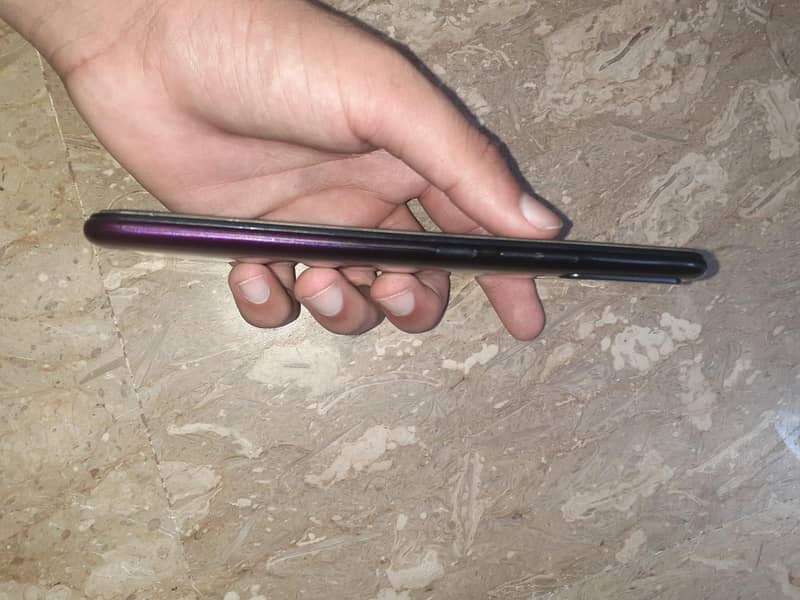 Tecno 4