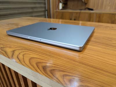 Macbook M1 Pro 14 inch 16/1TB