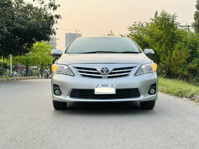 Toyota altis 1.8 SR Cruisetronic 2013 Model Punjab Reg for sale