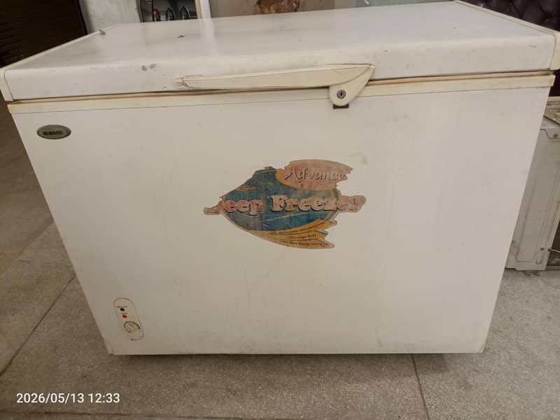 waves deep freezer 0