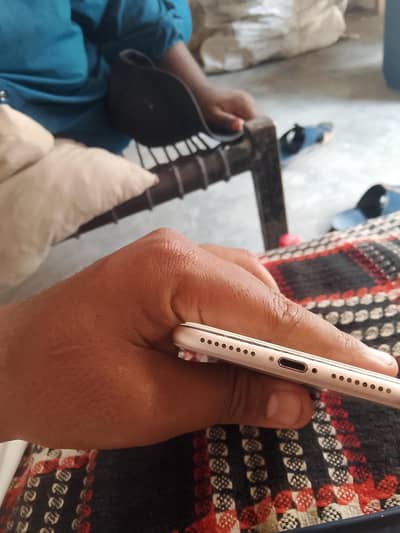 iphone 8 plus pta approved back break LCD original bettry chang