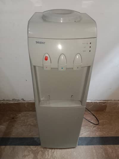 Orient water Dispenser with refrigerator