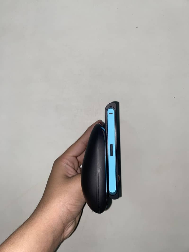 Nintendo Switch 2 grip controller 1