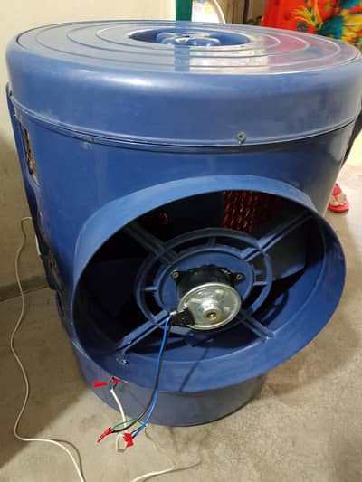 AC DC room cooler