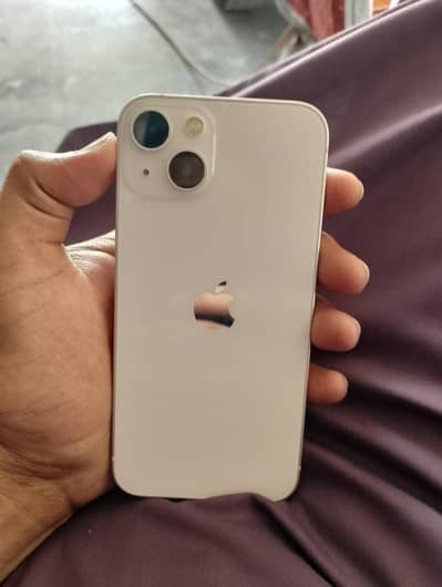 Apple iPhone 13