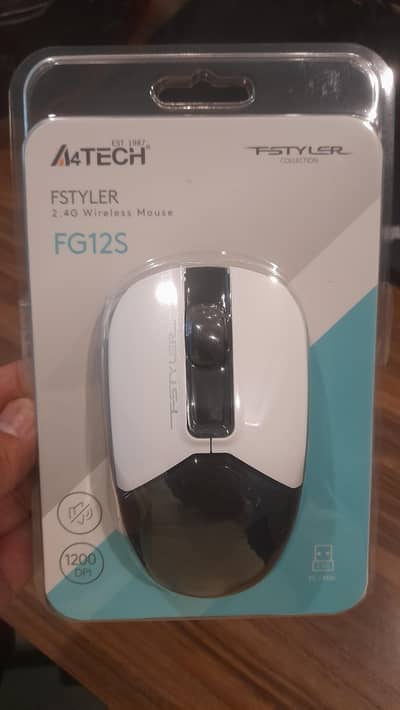 A4Tech Wiresless Mouse FG12S