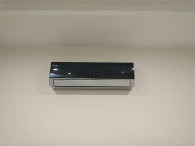 gree 1.5 ton a. c 03004199433