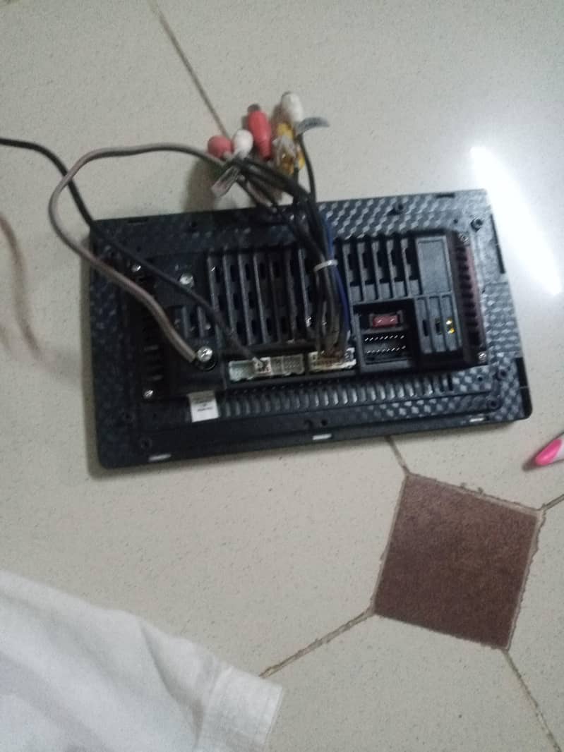 car lcd 0