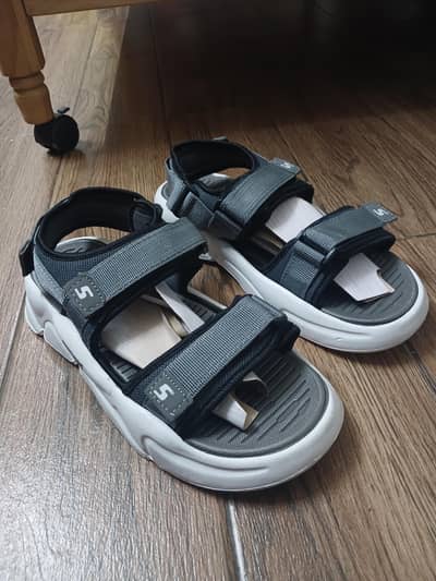 SKETCHERS COPY SANDALS (BRAND NEW)