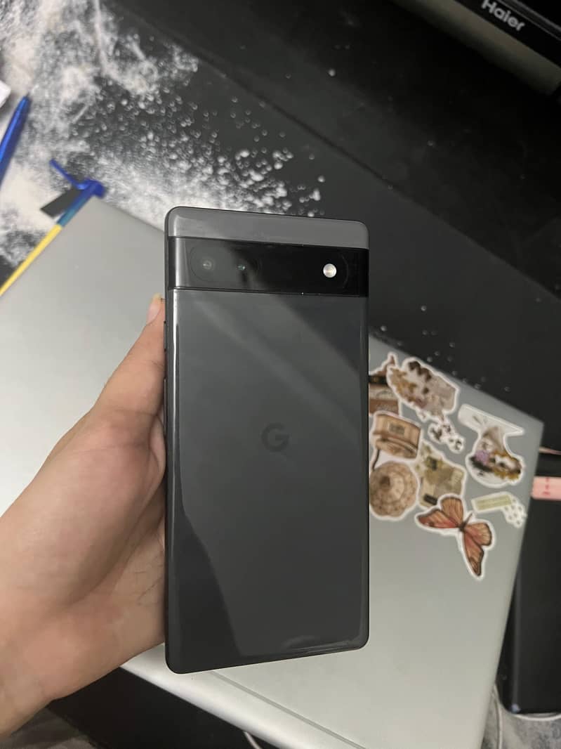 Google Pixel 6a 1