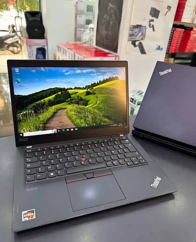 Lenovo Thinkpad X13 Gen1 Ryzen 5 4650U 2GB Dedicated Graphics 8/256GB