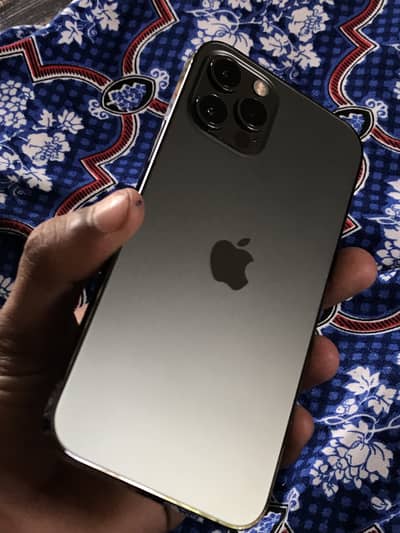 Apple iPhone 12 Pro