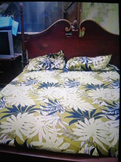 bed and dressing