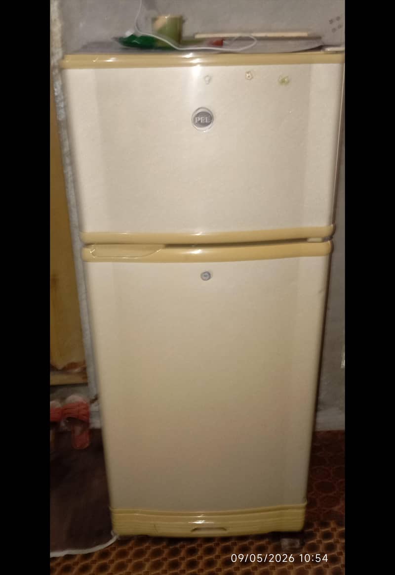 refrigerator 0