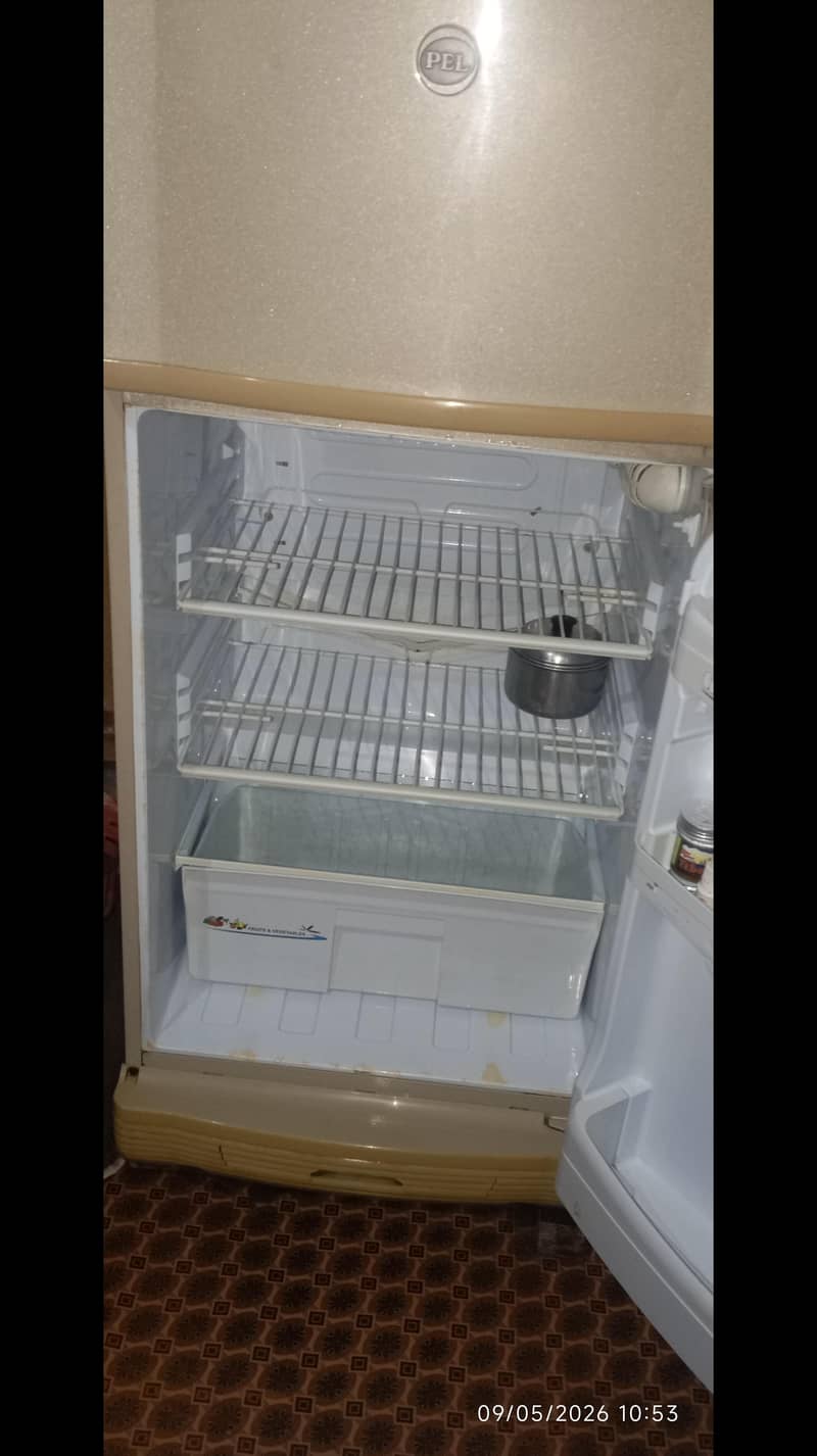 refrigerator 3