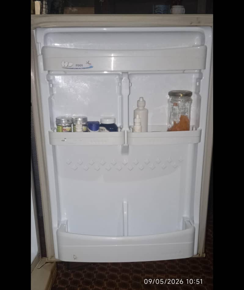 refrigerator 7