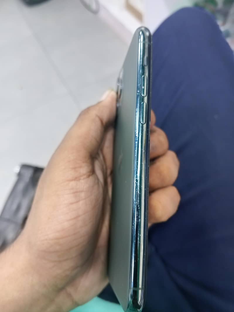 iphone 11 pro 1