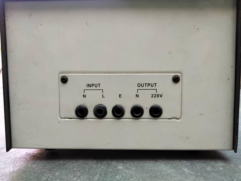 stabilizer Vortex AvR 2000va 2