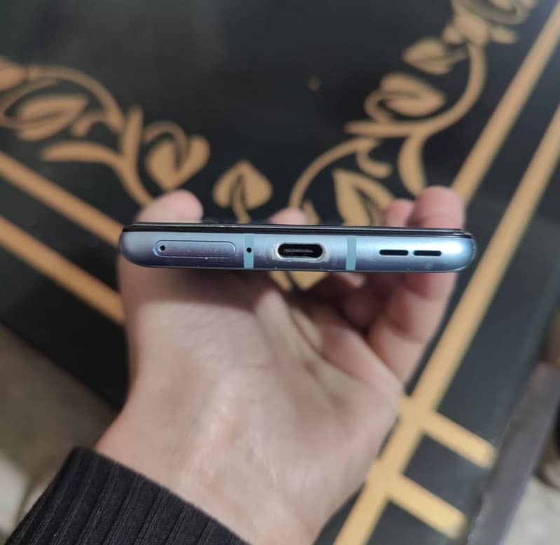 One Plus 9r 4