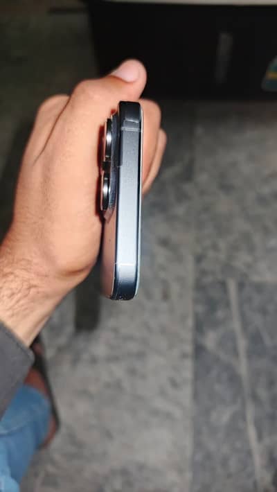 iPhone 15 pro max Excellent condition No Fault