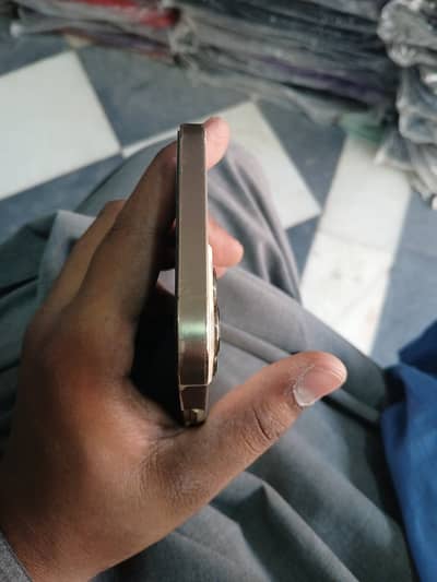 I phone 12 pro Max