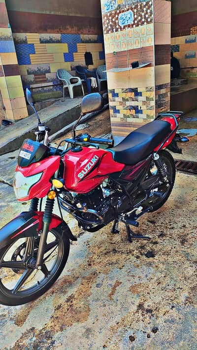 Suzuki GS 150 SE 2025