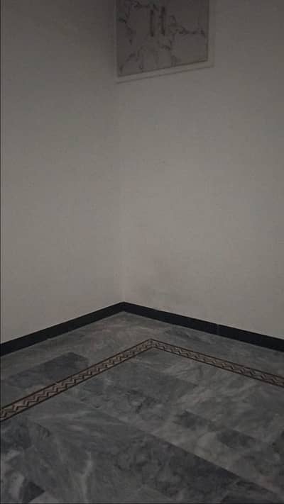 I. 8 Furnished Single Room For Rent