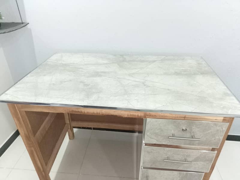counter table 2
