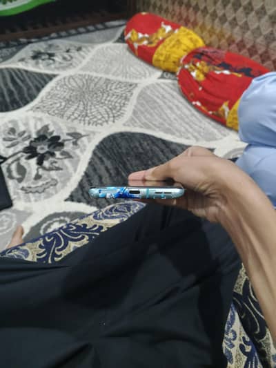 ONE PLUS 8T URGENT SALE