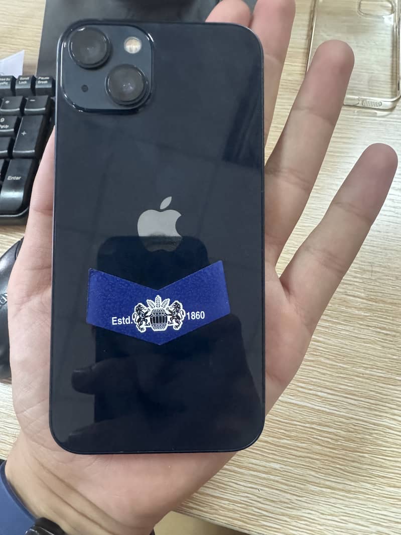 iPhone 13 jv 1