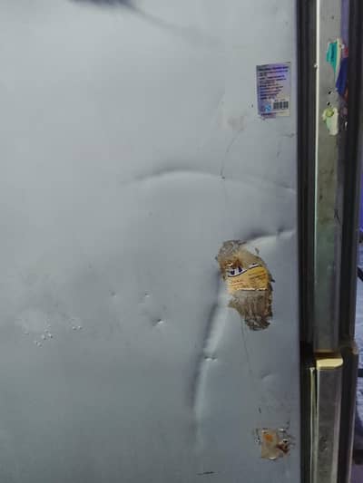 dawlance fridge condition 10 by 8 working mein 03054000518hai